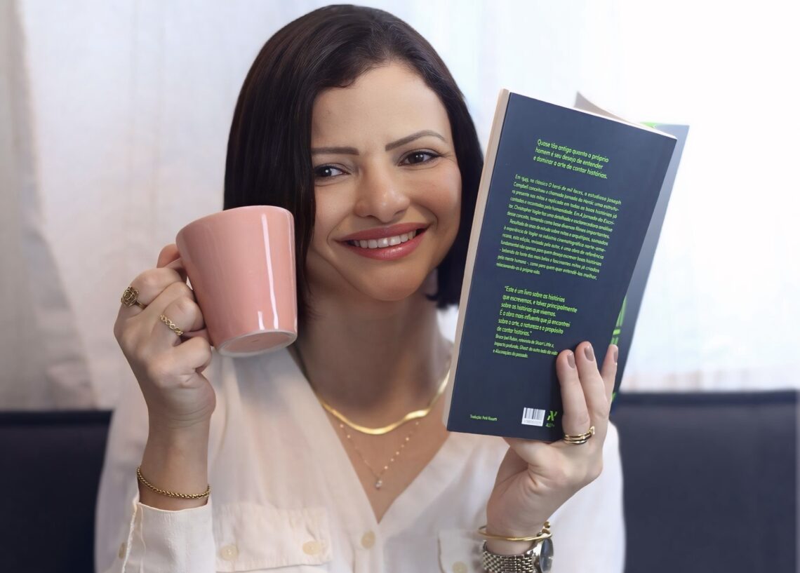 Tatiane castro clube do livro