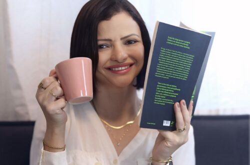 Tatiane castro clube do livro